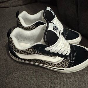 Vans Knu Skool Leopard print